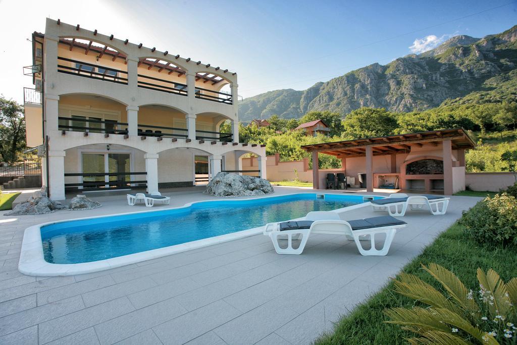 Villa Milena 헤르섹 외부 사진