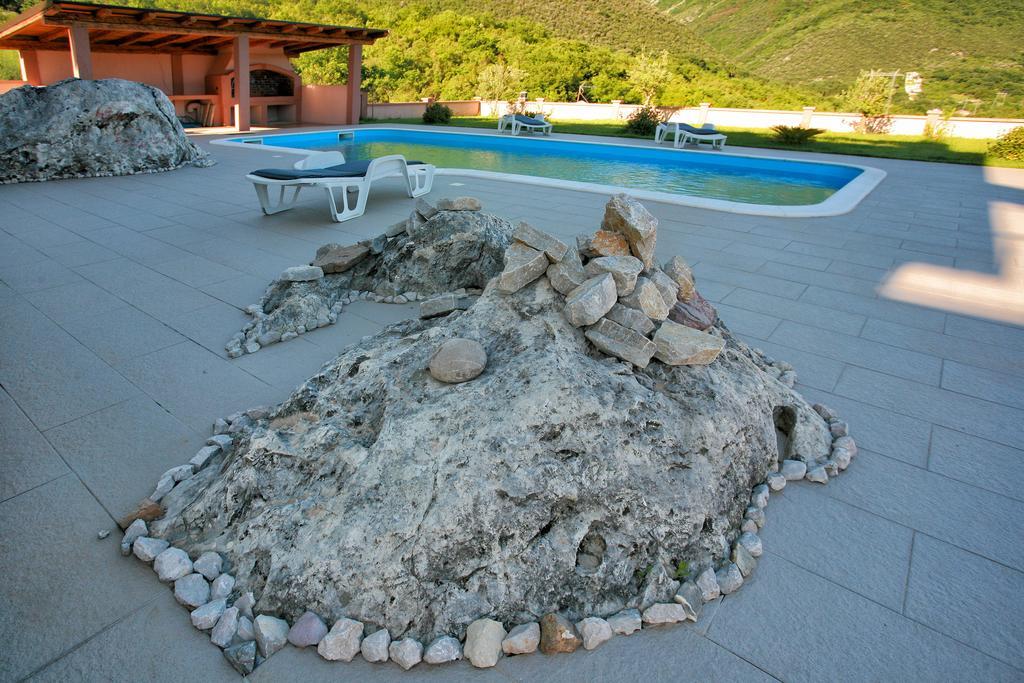 Villa Milena 헤르섹 외부 사진
