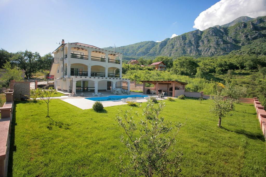 Villa Milena 헤르섹 외부 사진