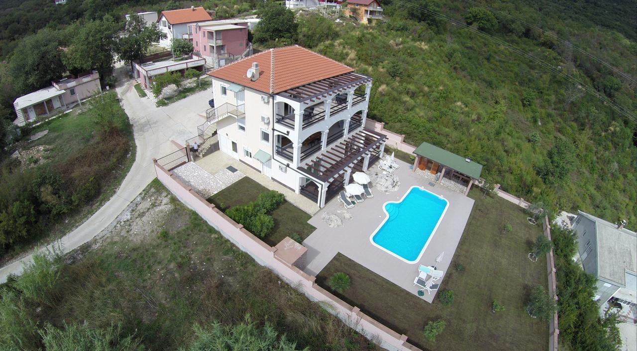 Villa Milena 헤르섹 외부 사진